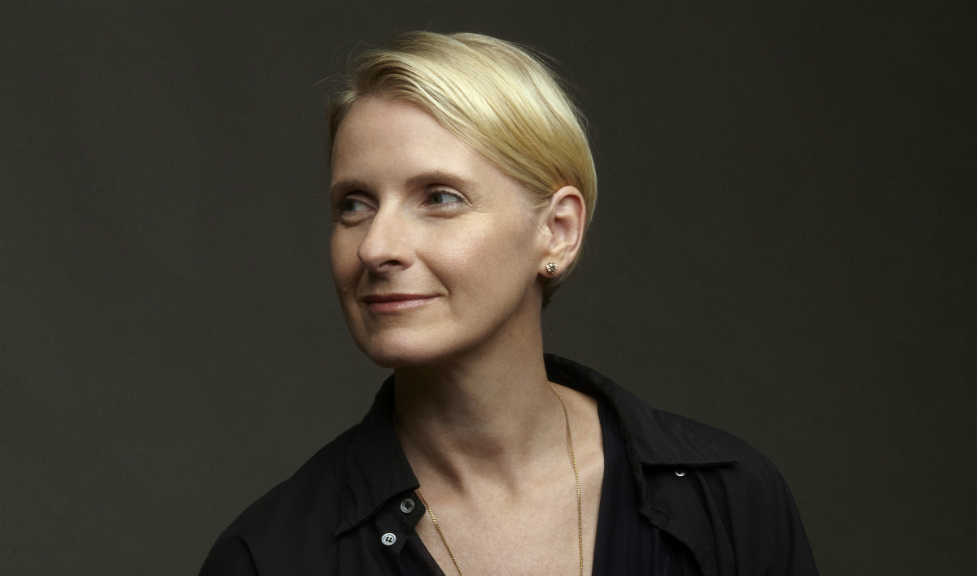 Elizabeth Gilbert: Fără umor suntem pierduți!