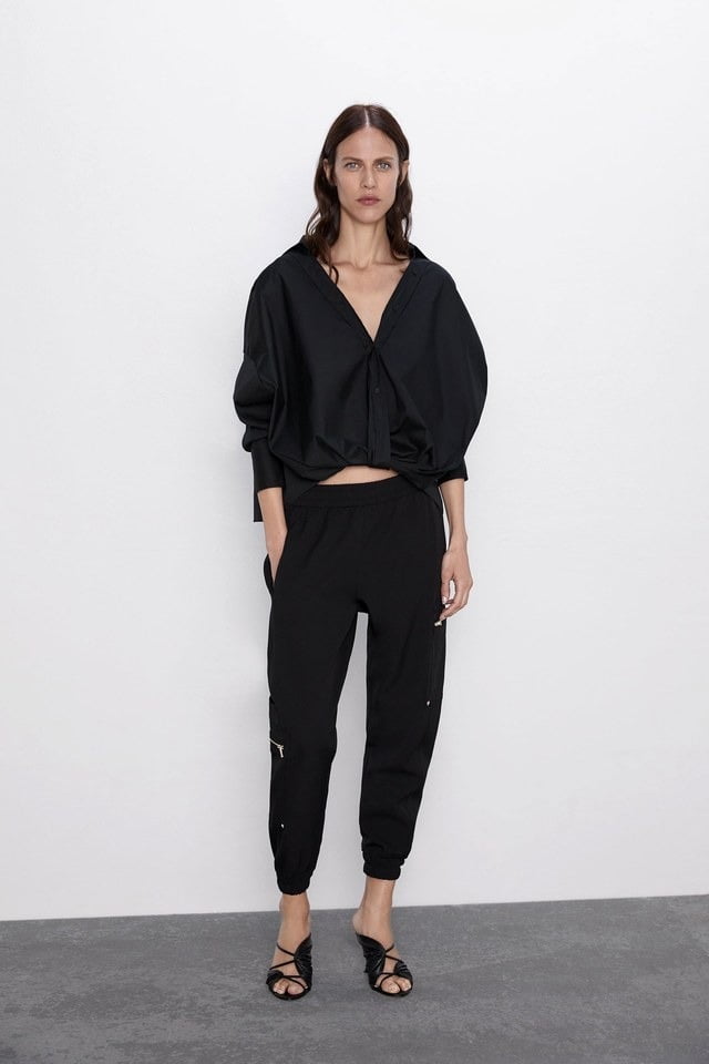 Pantalonii negri: 5 modele la moda in toamna 2019