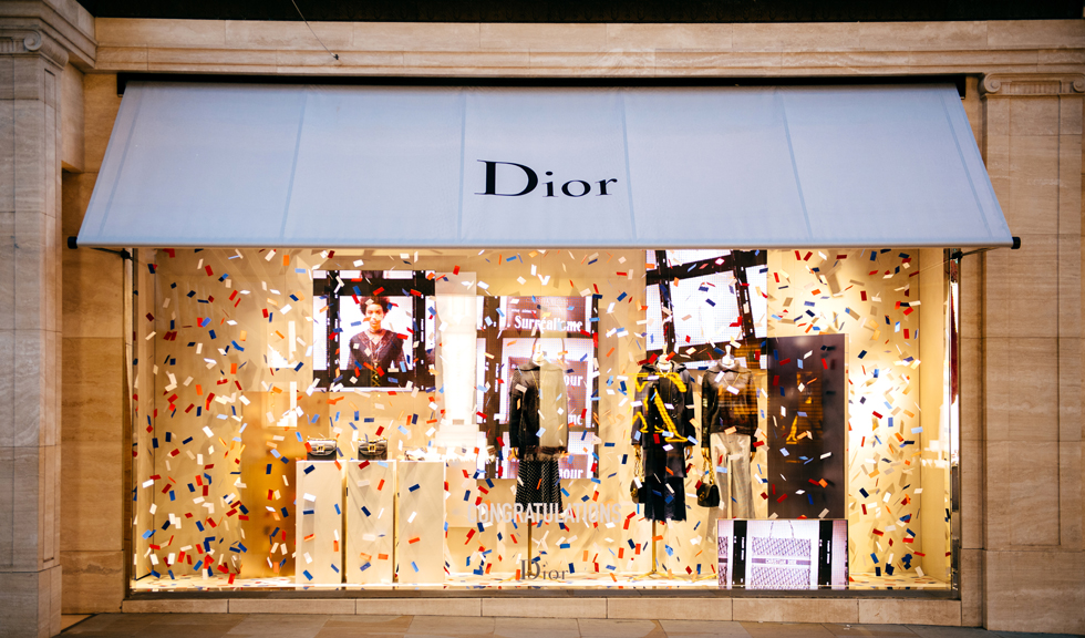 Grupul de bunuri de lux care deține Dior, Fendi și Givenchy va produce de azi dezinfectant de mâini