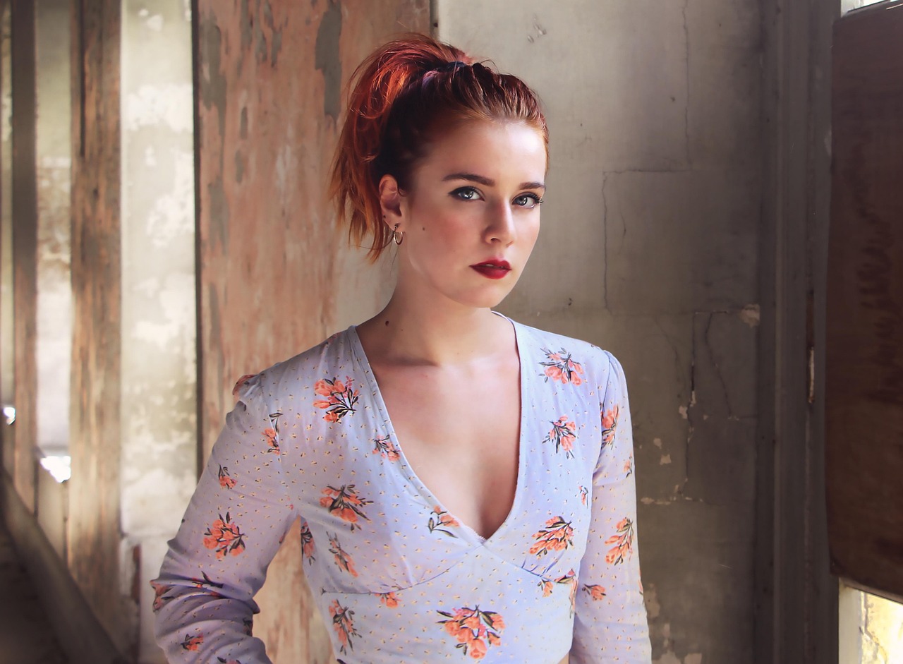 acid hialuronic in buze cat dureaza